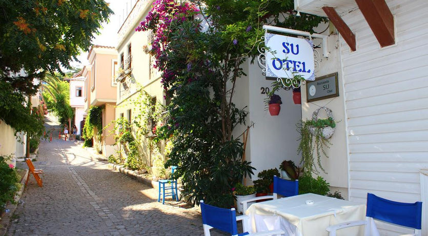 Bozcaada ve Çanakkale Şehitlikler ( 1 gece konaklama ) 