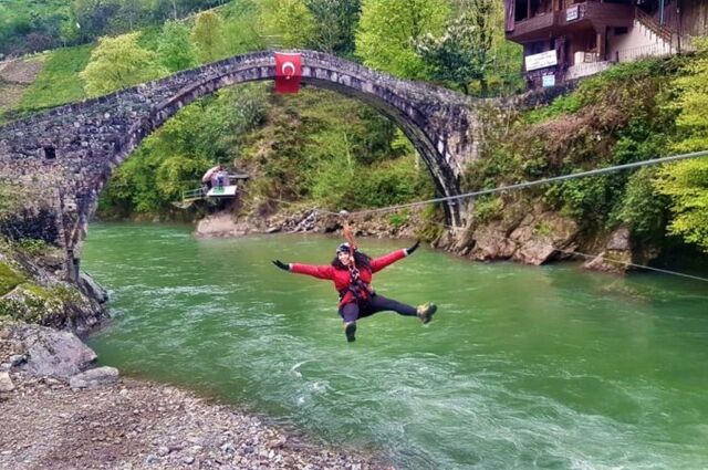 Uçaklı ... Karadeniz ve Yaylalar , Erzurum - Tortum Şelalesi farklarıyla...( 5 gece konaklamalı ) 
