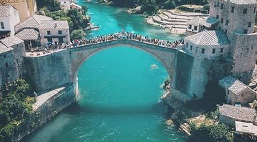 Uçaklı ... Vizesiz Balkanlar - Saraybosna gidiş ve dönüş ( 7 gece konaklama ) 