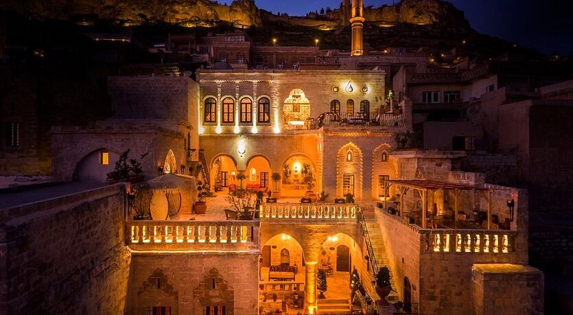 Uçaklı ... Antakya'lı Güneydoğu Anadolu ( 4 gece konaklama ) 